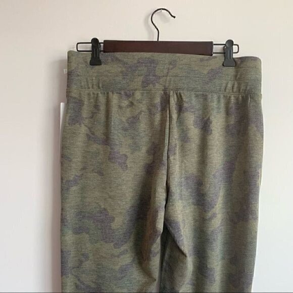 NWT Marika Women's Olive Grove Abstract Cory Joggers - Medium - Picture 7 of 9